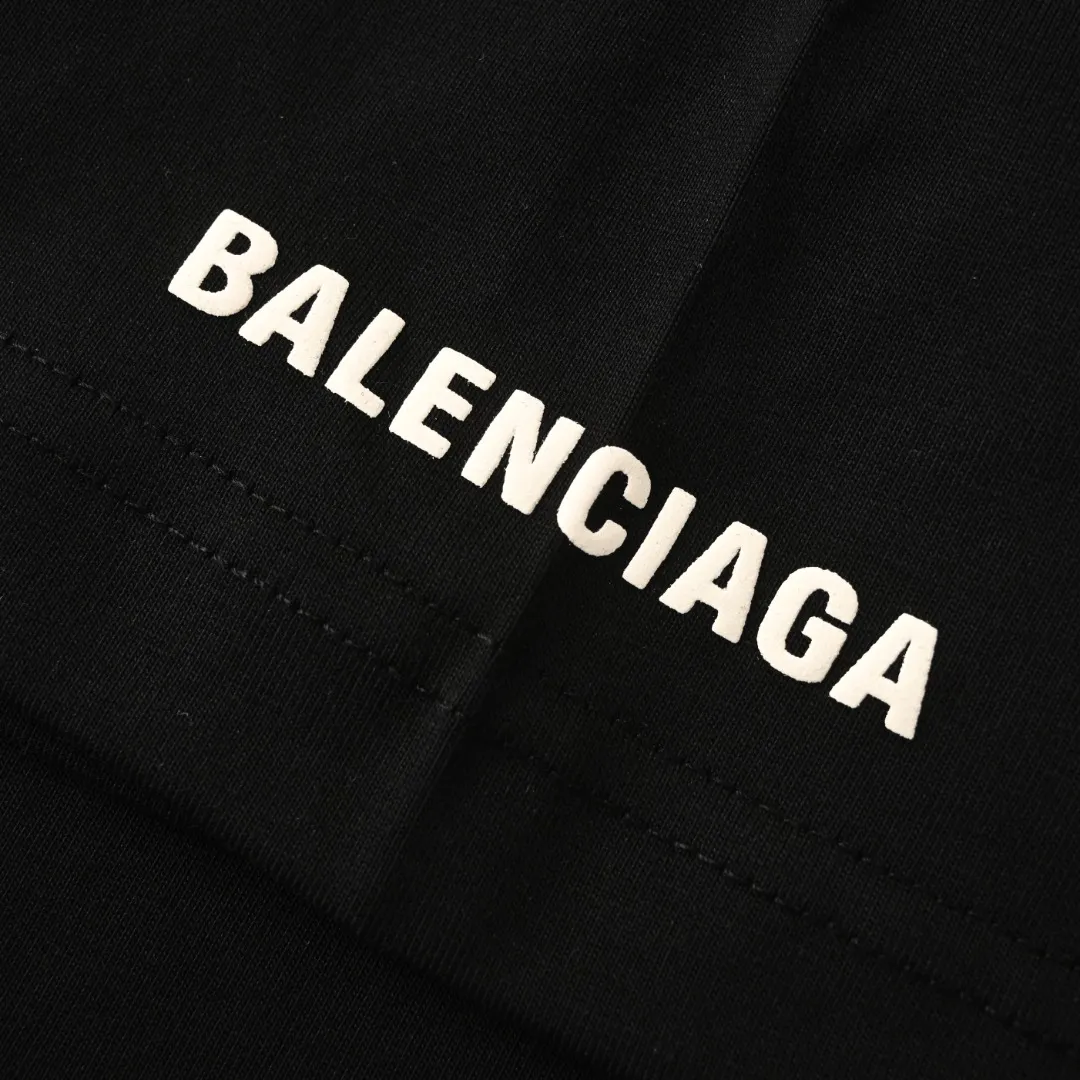 BALENCIAGA BLCG WFP T Authentic 3834 ，21 240 ，1*1 300 ， ， ， 1：1 ， Size：S-XL